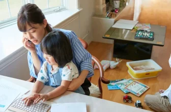 What Are the Best Work-from-Home Tools for Busy Moms in 2025?